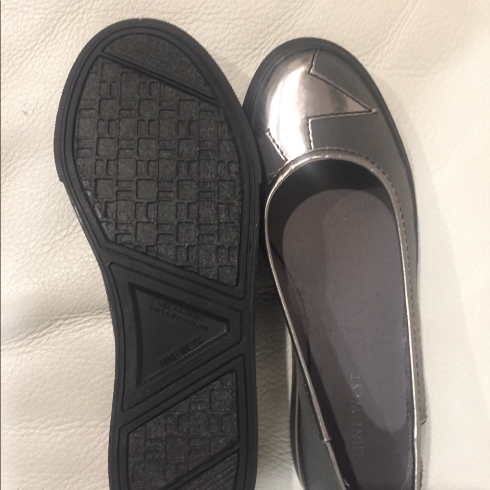 Nine West Flat